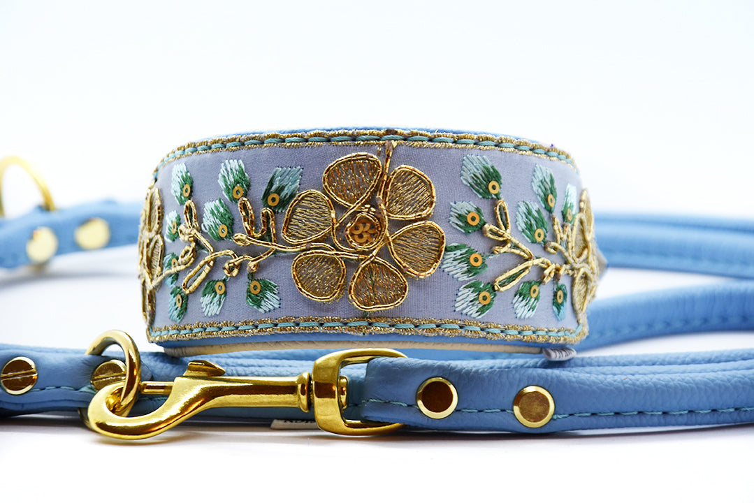 SARI Lightblue Set – Edles Windhund-Halsband mit passender Lederleine & Leckerlibeutel