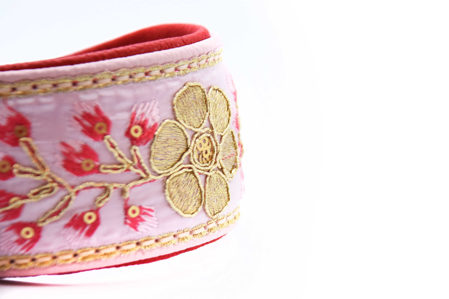 SARI Halsband・Windhund・Edles Lederhalsband mit rosa indischer Borte