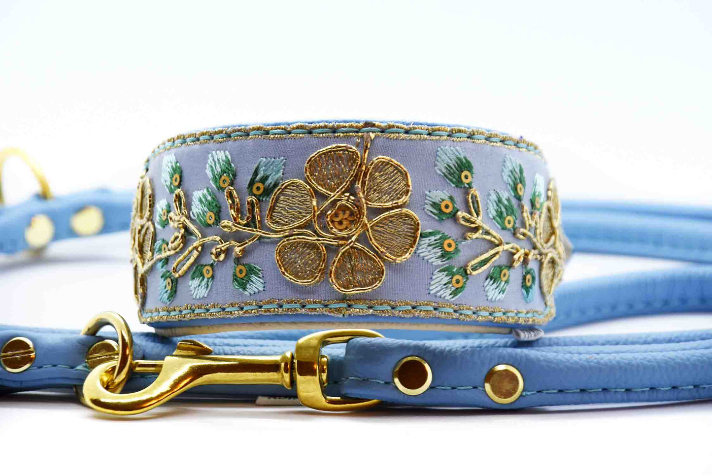 SARI Halsband・Windhund・Edles Lederhalsband mit indischer Borte lightblue