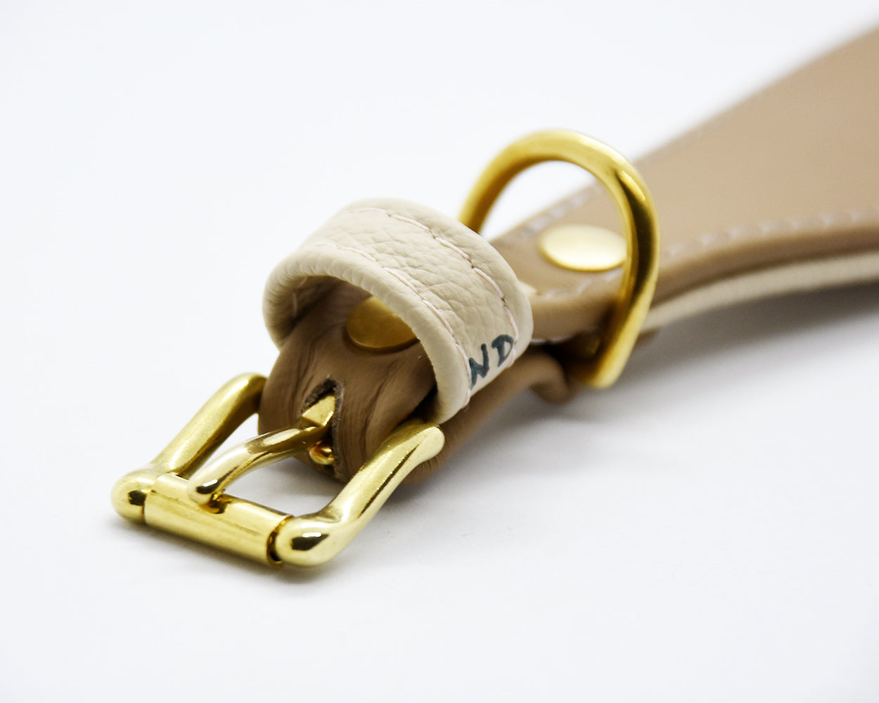 KAMELLEDER Hundehalsband- Gepolstertes Windhundhalsband aus robustem Kamelleder