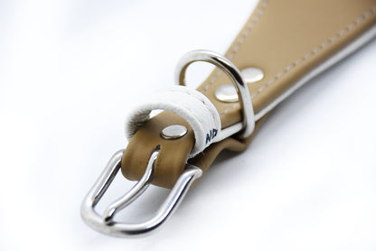 KAMELLEDER Hundehalsband- Gepolstertes Windhundhalsband aus robustem Kamelleder