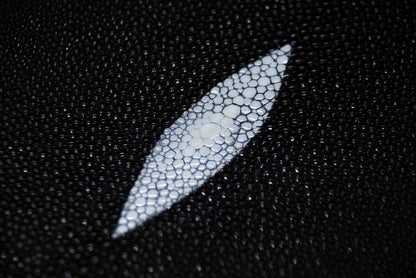 ROCHENLEDER Halsband・Rautenschliff・Exklusives Windhundhalsband aus Rochenleder