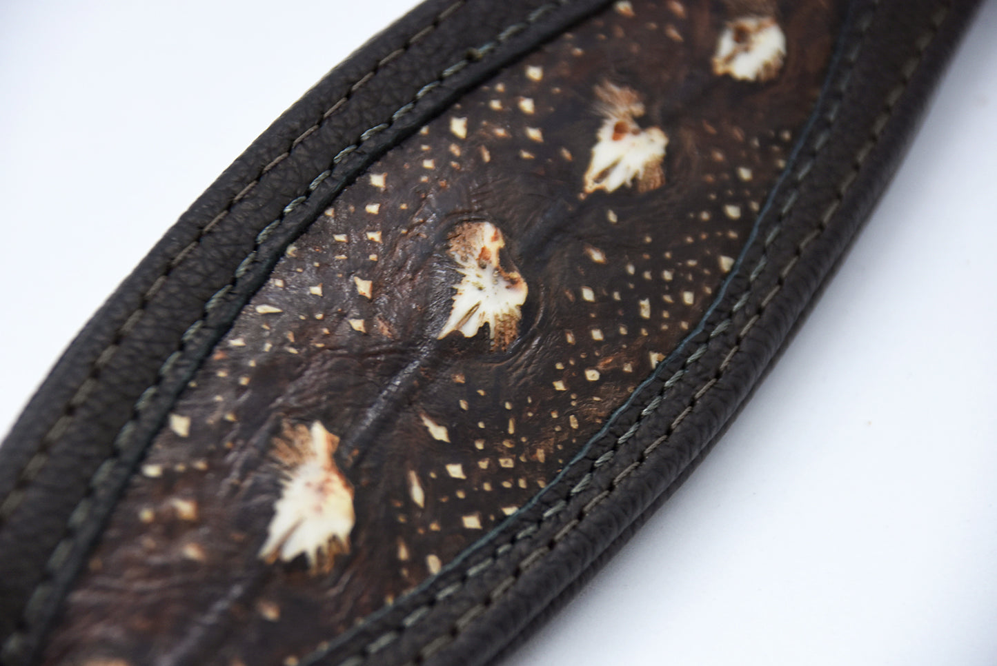 STÖRLEDER Halsband・exklusiv・Einzigartiges Windhundhalsband aus Störleder