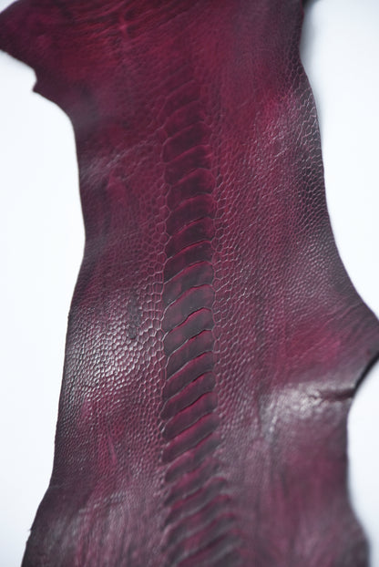 Straußenbeinleder weinrot