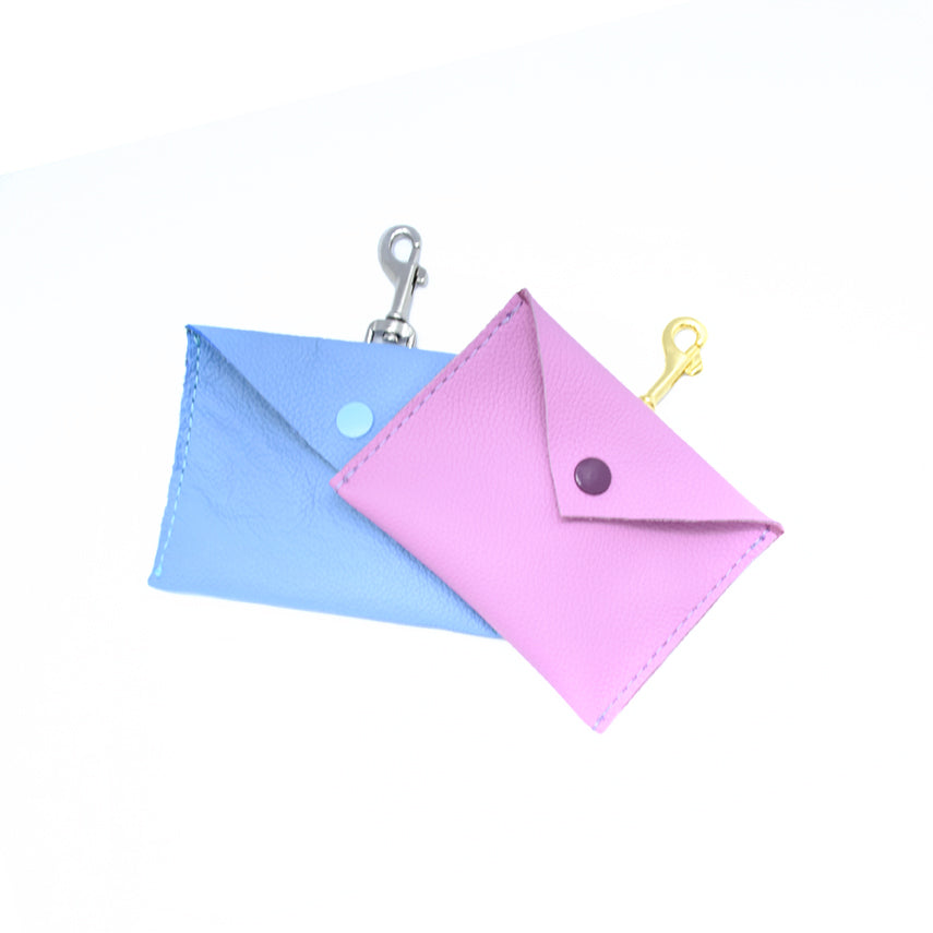 Gassisackerlbeutel / Leckerlibeutel aus Nappaleder-Hundezubehör für unterwegs