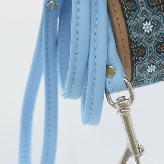 Maßgefertigtes Windhundhalsband Skadi mit komfortabler Polsterung und Lederleine rund