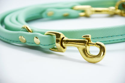 Elegante Rundlederleine in Mint – feine Nahtführung, weiches Leder und stilvolles Design