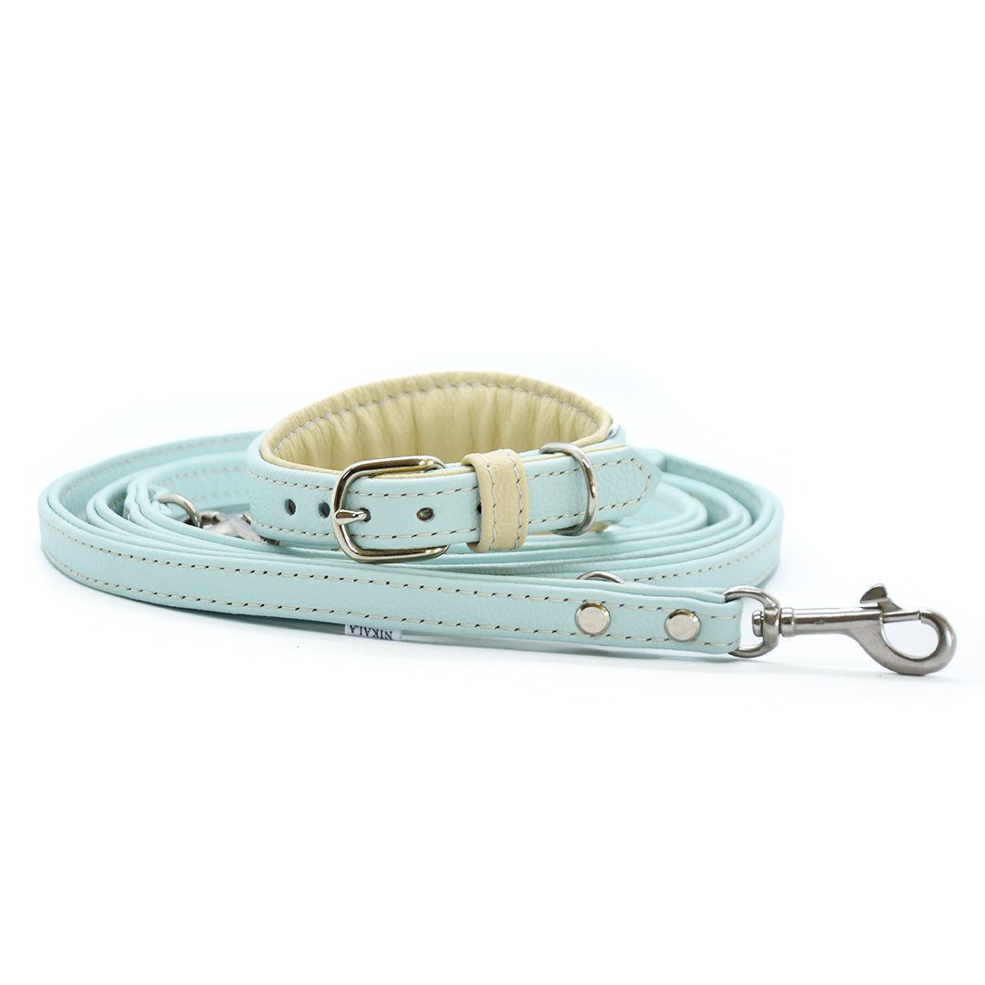 Hochwertige, weiche Nappalederleine in zartem Eisblau